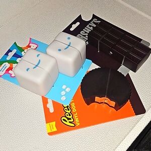 4 PC DOG SQUEAKY VINYL TOYS